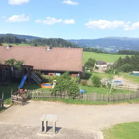 Zechnerhof Fam. Forcher Alojamento de Turismo Rural *